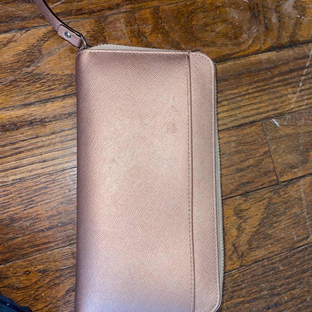 Kate Spade Wallet - Picture 7 of 7